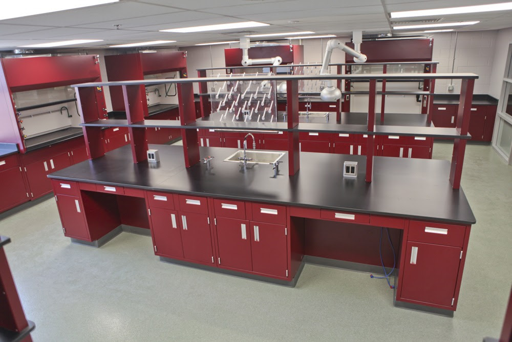 Pre-Owned Lab Furniture